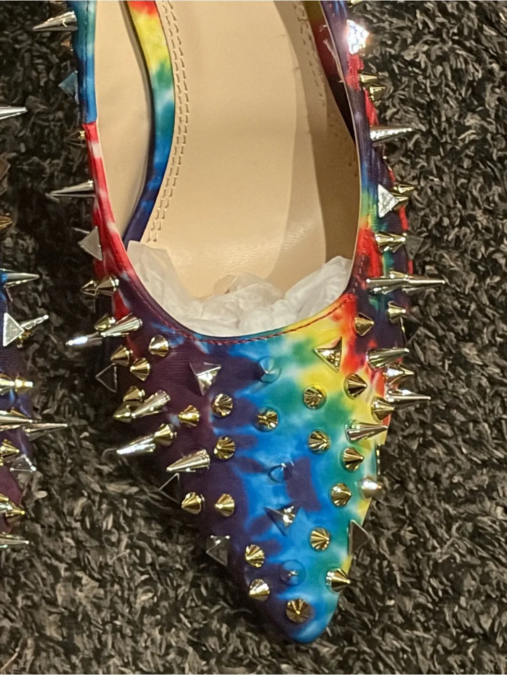 N/A eye catching